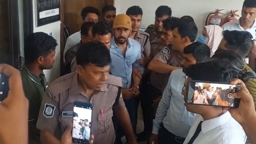 আলভীকে কারাগারে পাঠানোর নির্দেশ, স্ত্রী আত্মহত্যার মামলায় জামিন নামঞ্জুর