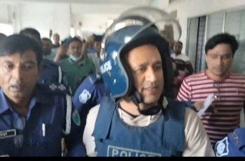 চেম্বার আদালতে ব্যারিস্টার সুমনের জামিন স্থগিত