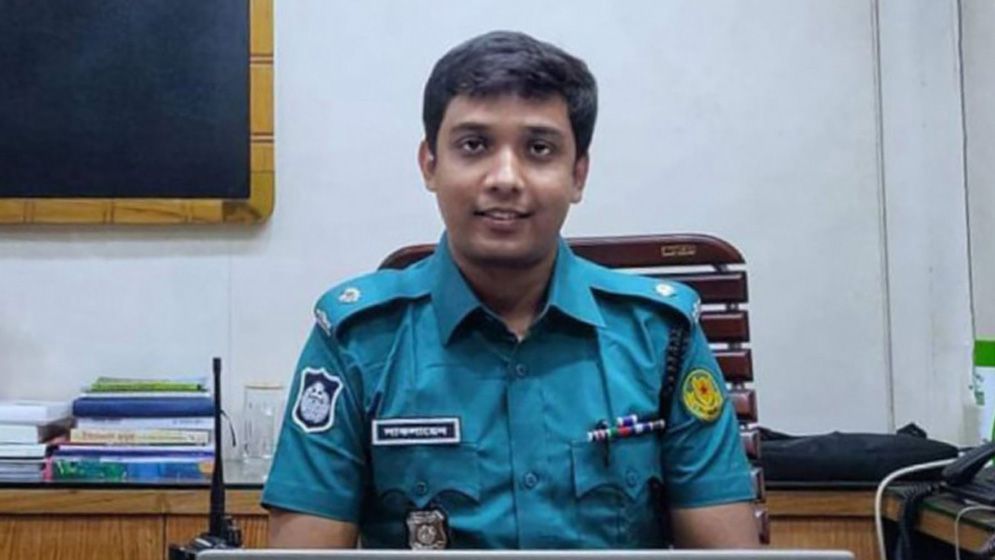 গোয়েন্দা বিভাগের এডিসি সাকলায়েনকে বাধ্যতামূলক অবসরে পাঠানো হলো