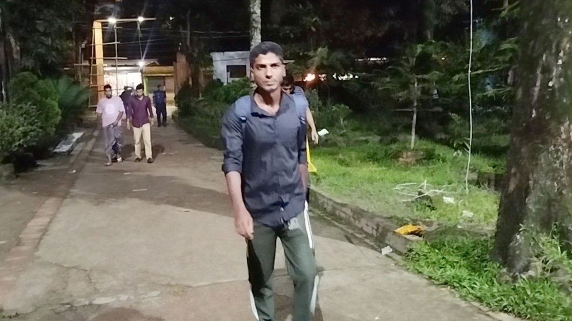মোহনগঞ্জে ১০ বছরের শিশু ধর্ষণের ঘটনায় স্বেচ্ছাসেবক নেতা আত্মসমর্পণ