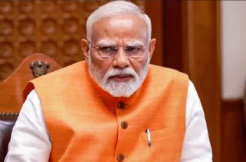 সীমান্তে কাঁটাতারের বেড়ার কাজ দ্রুত এগিয়ে চলেছে: মোদি