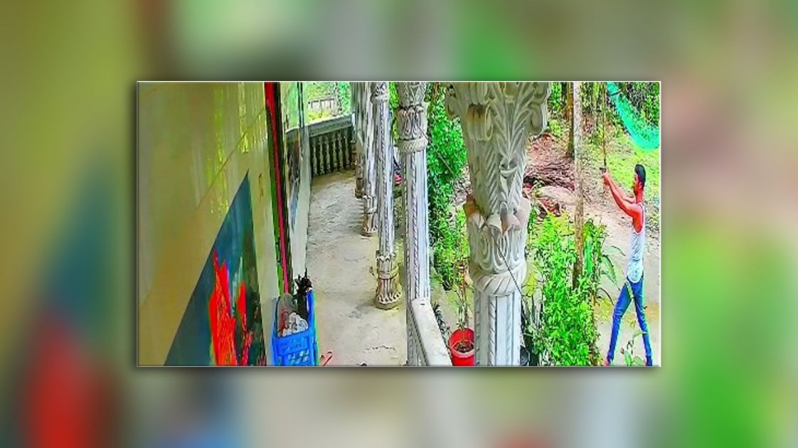 লক্ষ্মীপুরে যুবদল নেতার বাড়িতে গুলি, ছোট ভাই অভিযুক্ত
