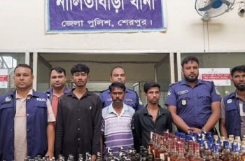 শেরপুরে ২৭৩ বোতল ভারতীয় মদসহ ৩ জন গ্রেফতার