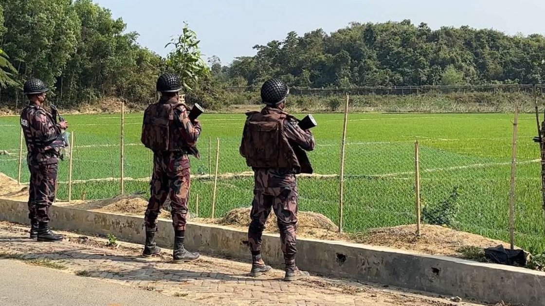 বাংলাদেশে অবৈধভাবে প্রবেশকারী ভারতীয় নাগরিক আটক