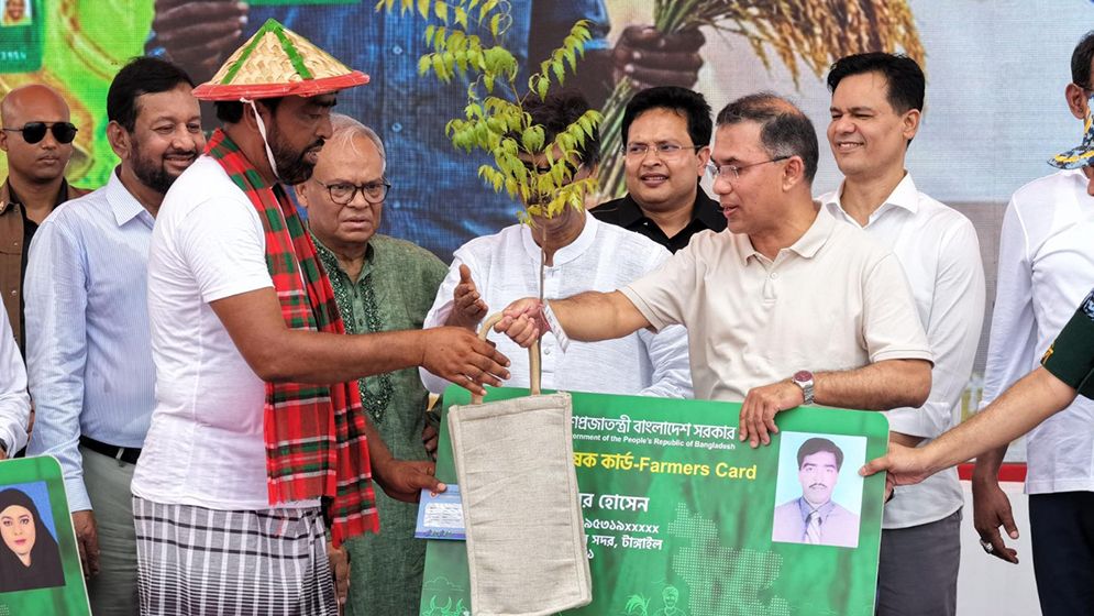 ভাইরাল কৃষক কবির হোসেনের মৃত্যু, শোকের ছায়া টাঙ্গাইলে