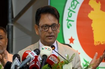নকল ধরা পড়লে প্রতিষ্ঠান প্রধানকে দায় নিতে হবে: শিক্ষামন্ত্রী