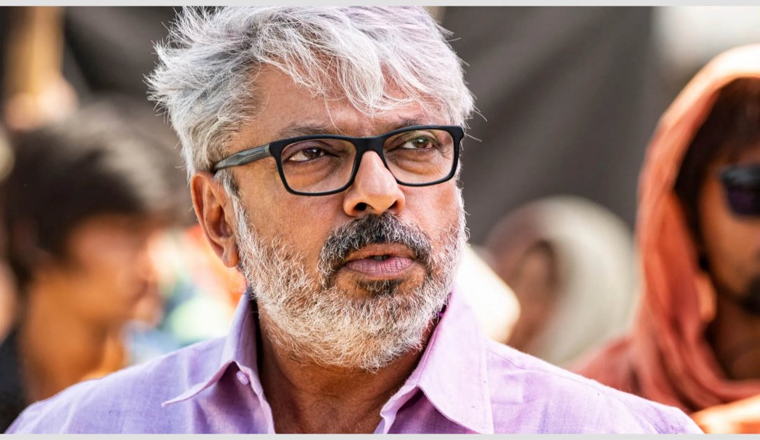 সঞ্জয় লীলার শুটিং সেটে কর্মীর মৃত্যু, তদন্তের দাবি
