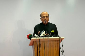 বাংলাদেশিদের জন্য ভারতের ট্যুরিস্ট ভিসা ২ বছর পর চালু