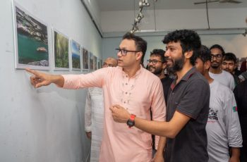 ভার্টিক্যাল ড্রিমার্সের আলোকচিত্র প্রদর্শনী চট্টগ্রামে