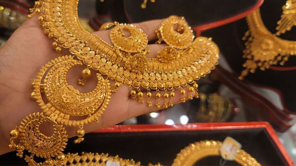 স্বর্ণের দাম ভরিপ্রতি ৫৪৮২ টাকা বৃদ্ধি