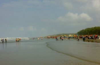 কক্সবাজারের ইনানী সৈকতে পর্যটক সায়েম নিখোঁজ