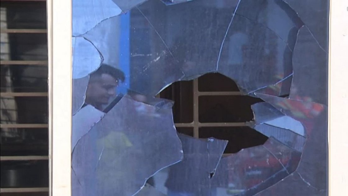 কিশোর অপরাধীদের দৌরাত্ম্যে কালশীর বাসিন্দারা আতঙ্কিত