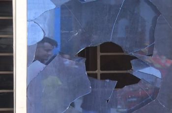 কিশোর অপরাধীদের দৌরাত্ম্যে কালশীর বাসিন্দারা আতঙ্কিত