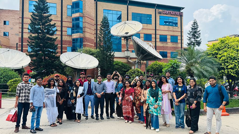 এনইউবিটিকে’র শিক্ষার্থীদের যমুনা টেলিভিশনে ইন্ডাস্ট্রিয়াল ভিজিট