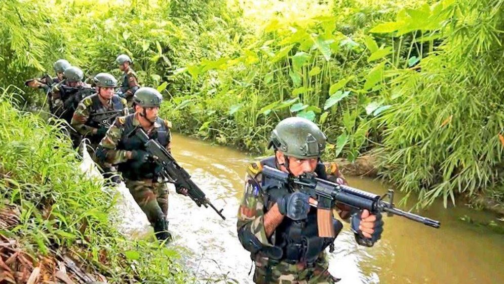 বান্দরবানে নিরাপত্তা বাহিনীর অভিযান, সন্ত্রাসীদের পালানোর খবর