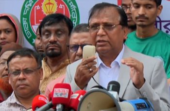 ডিএসসিসির প্রশাসকের সতর্কতা: অনিয়মে ঠিকাদারের টেন্ডার বাতিল
