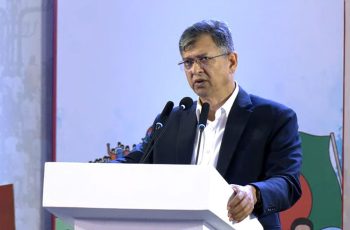 স্বরাষ্ট্রমন্ত্রী: আওয়ামী লীগ আর রাজনীতি করতে পারবে না