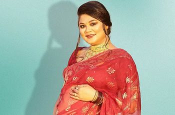 মা হতে চলেছেন মৌসুমী, জানালেন দ্বিতীয় বিয়ের খবর