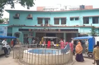 গাইবান্ধা হাসপাতালে মুরগির মাংস বরাদ্দে অনিয়ম ধরা পড়েছে