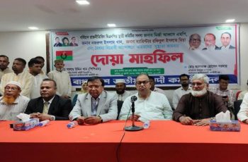 বিএনপির শামসুজ্জামান দুদুর অভিযোগ: সরকারকে ক্ষমতাচ্যুতের ষড়যন্ত্র চলছে