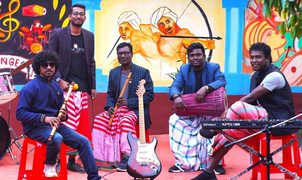 সেঙ্গেলের নতুন গান ‘বুরু চেতান’ সাঁওতাল পল্লীতে প্রকাশিত