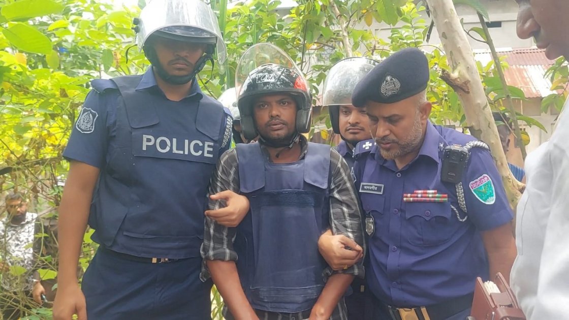 রাজনগরে স্ত্রীর হত্যার পর গর্তে মাটিচাপা, স্বামী গ্রেপ্তার
