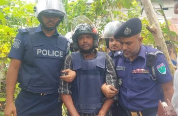 রাজনগরে স্ত্রীর হত্যার পর গর্তে মাটিচাপা, স্বামী গ্রেপ্তার