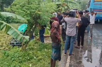 জয়পুরহাটে ট্রাক-অটোরিক্সা সংঘর্ষে নিহত ২, আহত ৩