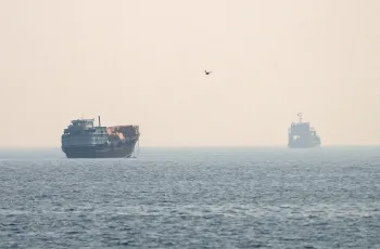 ইরান ও যুক্তরাষ্ট্রের মধ্যে নতুন হামলা, যুদ্ধবিরতি ক্ষতিগ্রস্ত হওয়ার আশঙ্কা