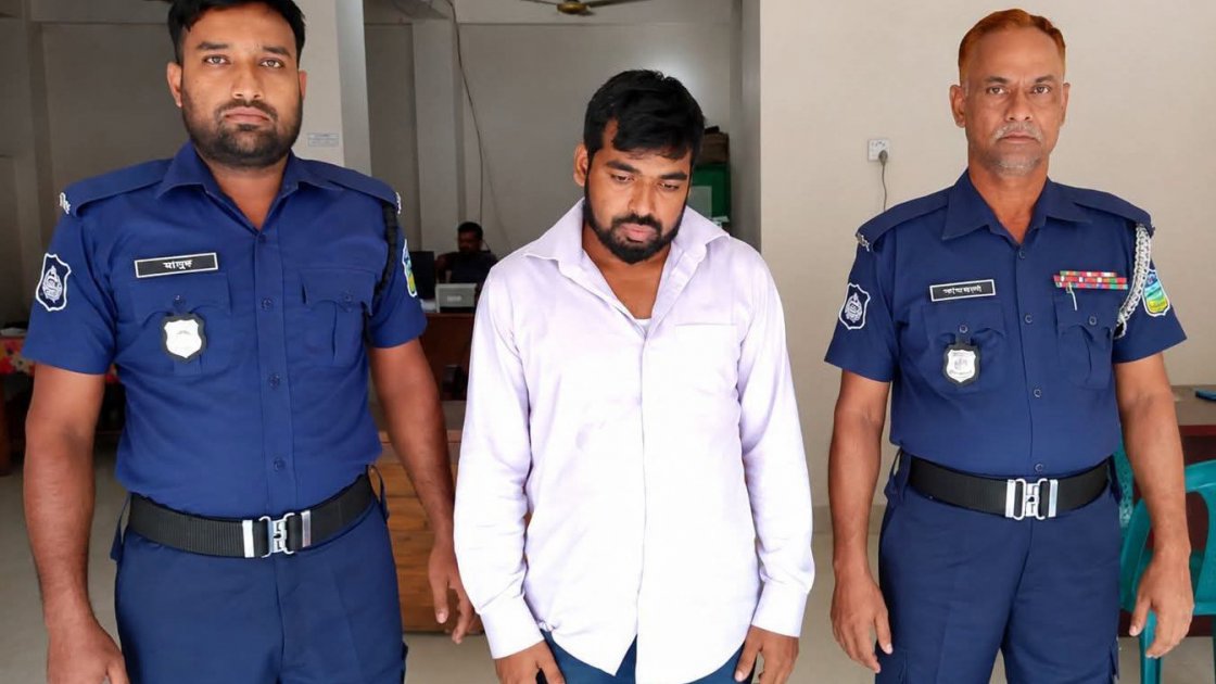 মায়ের ভরণপোষণ না দেওয়ায় প্রকৌশলী ছেলে গ্রেপ্তার