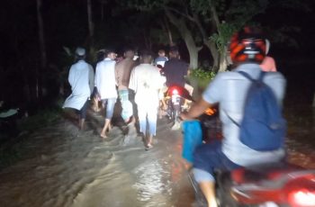হবিগঞ্জে খোয়াই নদীর বাঁধ ভেঙে ১০ গ্রাম প্লাবিত