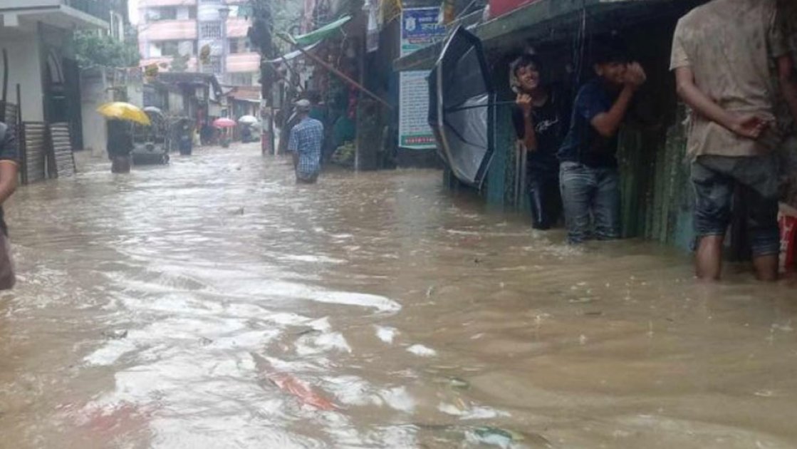 চট্টগ্রামের ৮ উপজেলায় বন্যায় ২০ লাখ মানুষ পানিবন্দি