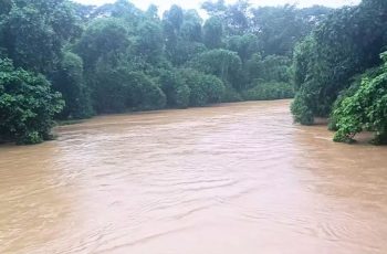 দেশের ৫ নদীর পানি বিপৎসীমার উপরে প্রবাহিত