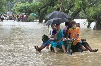 বন্যায় তিন জেলায় চারজনের মৃত্যু, পরিস্থিতি গুরুতর