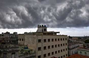 কিউবায় দ্বিতীয়বার বিদ্যুৎ গোলযোগ, মার্কিন নিষেধাজ্ঞার প্রভাব