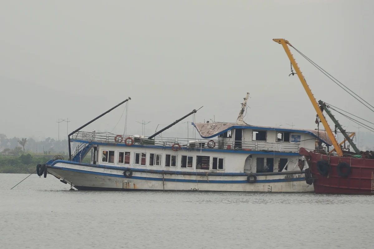 দক্ষিণ ভিয়েতনামে স্পিডবোট দুর্ঘটনায় ১৫ ভারতীয় পর্যটকের মৃত্যু