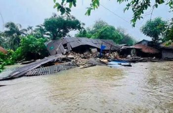 কক্সবাজারে ভয়াবহ বন্যায় ২৩ জনের মৃত্যু, দেড় লাখ ক্ষতিগ্রস্ত