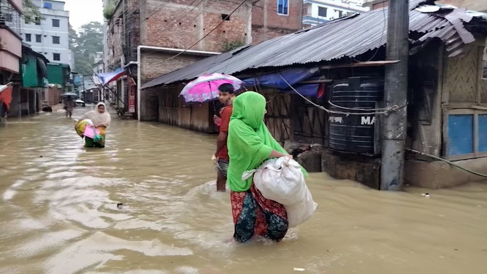 বাঁশখালিতে টানা বর্ষণে প্লাবিত কয়েকটি ইউনিয়ন, হাজারো মানুষ পানিবন্দি