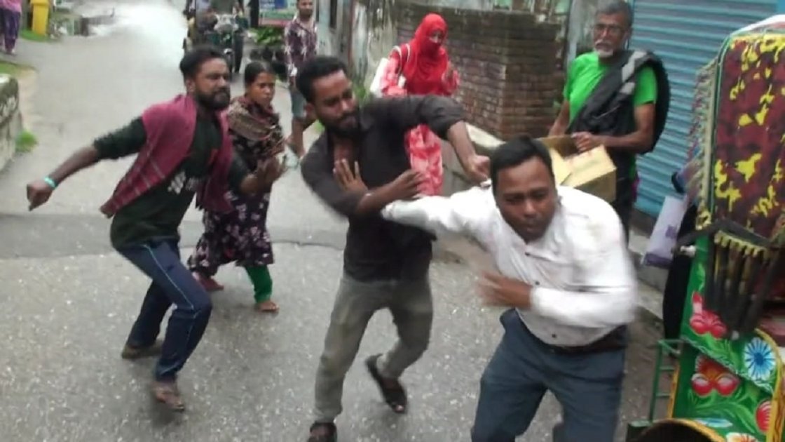 নবজাতকের মৃত্যুর পর চিকিৎসকের ওপর হামলা, অভিযোগ অবহেলার