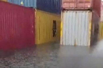 বন্যায় ক্ষতিগ্রস্ত ব্যবসায়ীদের জরুরি সহায়তার দাবি