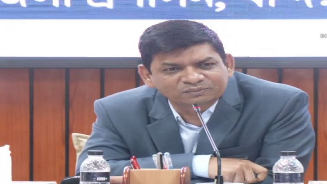 বান্দরবানে বন্যার কারণ খাল দখল ও উন্নয়ন পরিকল্পনার অভাব