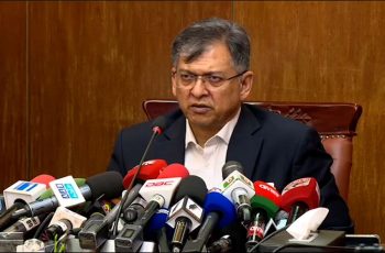শেখ হাসিনাকে দেশে ফিরিয়ে আনতে সরকারের আইনি উদ্যোগ