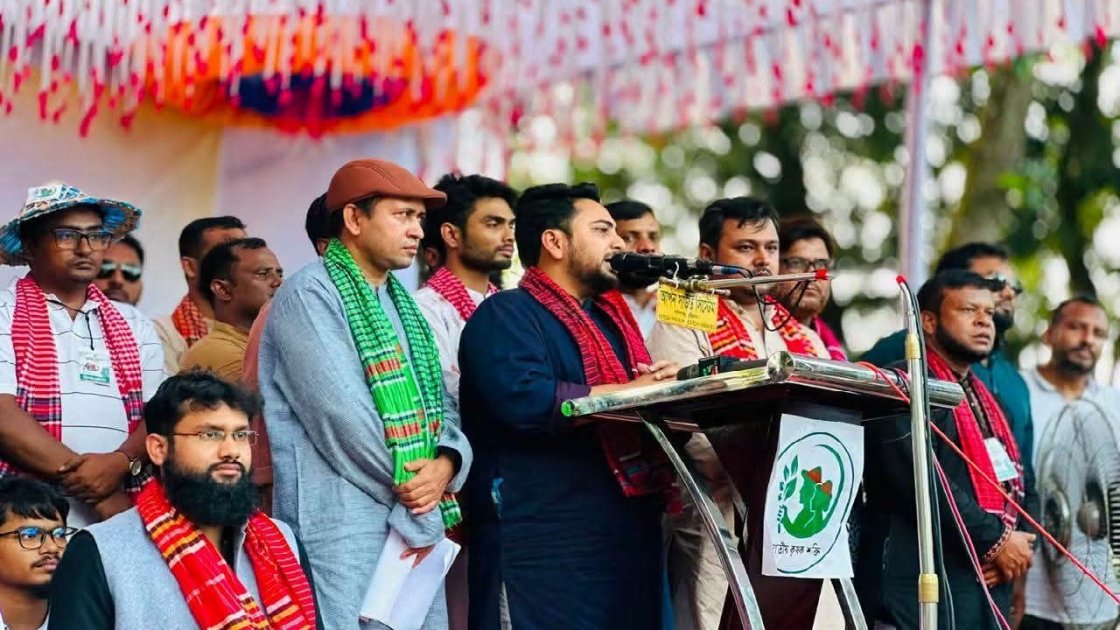 প্রধানমন্ত্রীর চীন সফরে কোনো অর্জন নেই: নাহিদ ইসলাম