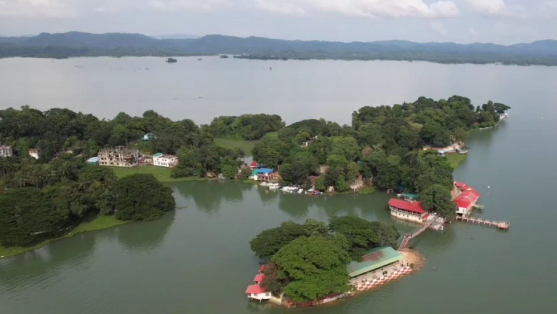 কাপ্তাই হ্রদে পানির চাপ বৃদ্ধি, খুলছে ১৬টি কপাট