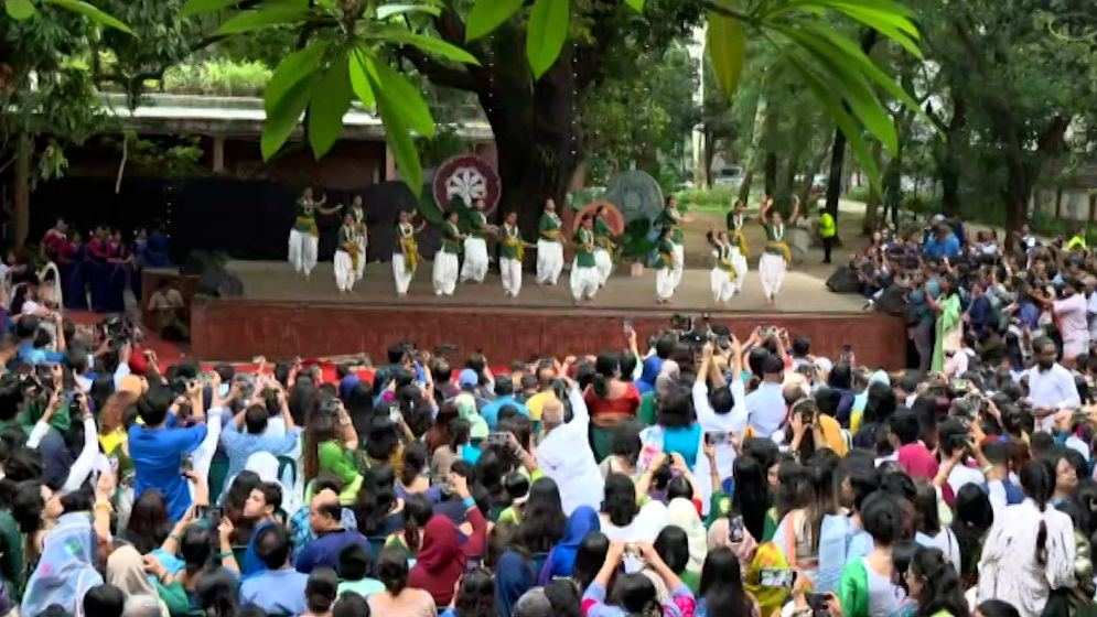 ঢাকা বিশ্ববিদ্যালয়ে 'ঘনঘটা' নৃত্যের উৎসব অনুষ্ঠিত