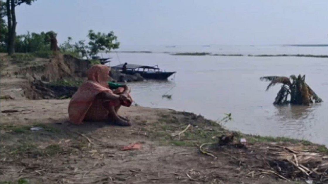 গাইবান্ধায় তিন নদীর তীরজুড়ে অব্যাহত ভাঙন, আতঙ্কিত স্থানীয়রা