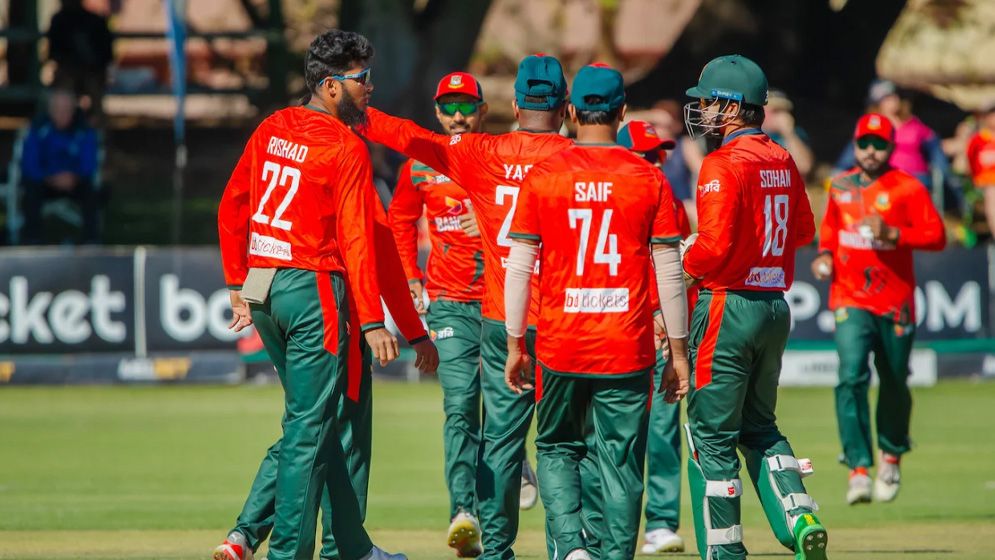জিম্বাবুয়েকে ৩৪ রানে হারিয়ে সিরিজে সমতা আনলো টাইগাররা