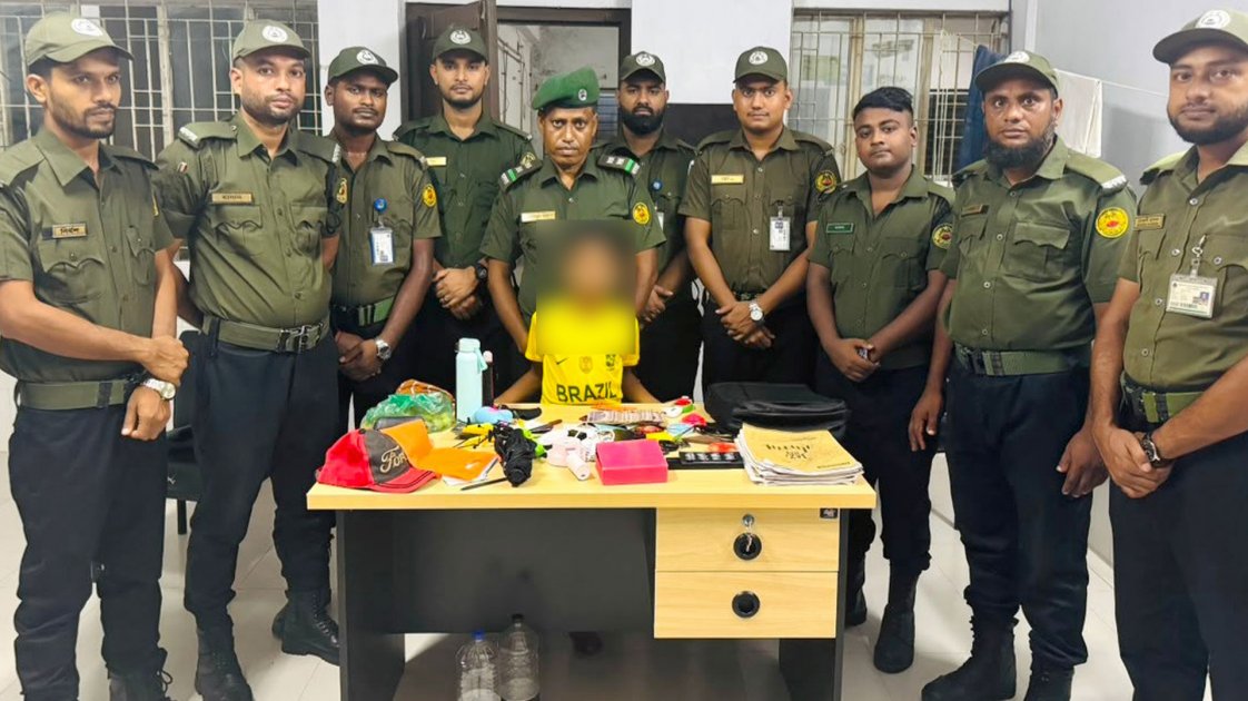 মাদারীপুরে শিশু ৬৪ হাজার টাকা ও খেলনা নিয়ে নিখোঁজ, উদ্ধার