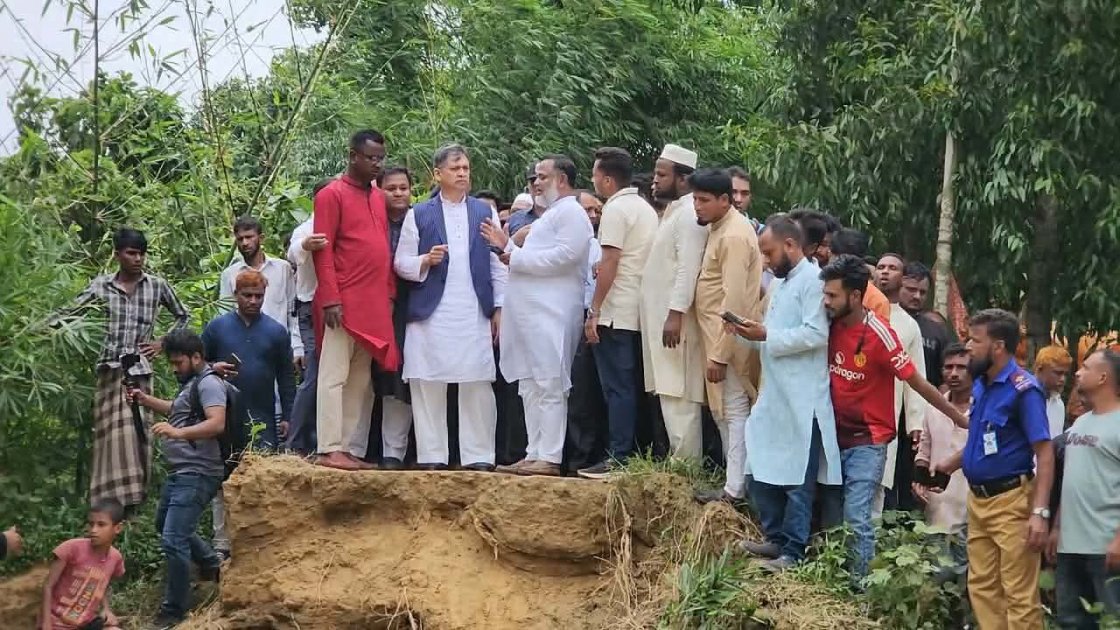 স্লুইসগেটের দায়িত্ব স্থানীয় প্রশাসন নেবে: স্বরাষ্ট্রমন্ত্রী
