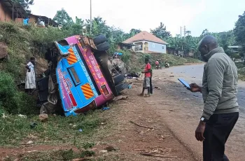উগান্ডায় স্কুল বাস দুর্ঘটনায় মৃতের সংখ্যা ২৪ এ পৌঁছেছে